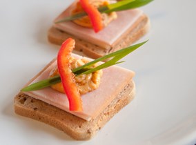 Red pepper hummus and turkey mini sandwiches