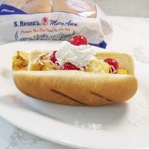 Grilled Pineapple Colada Dessert Dogs 